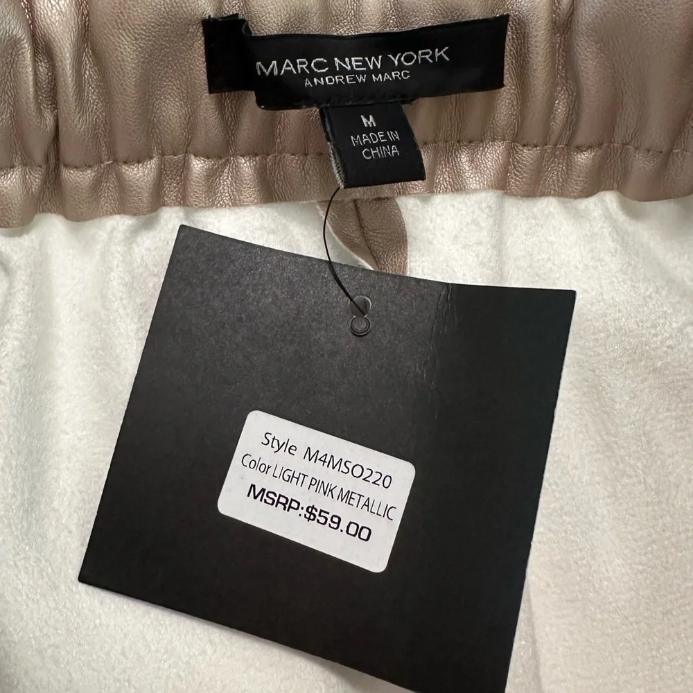 Marc New York Light Pink Metallic Skirt Size M NWT